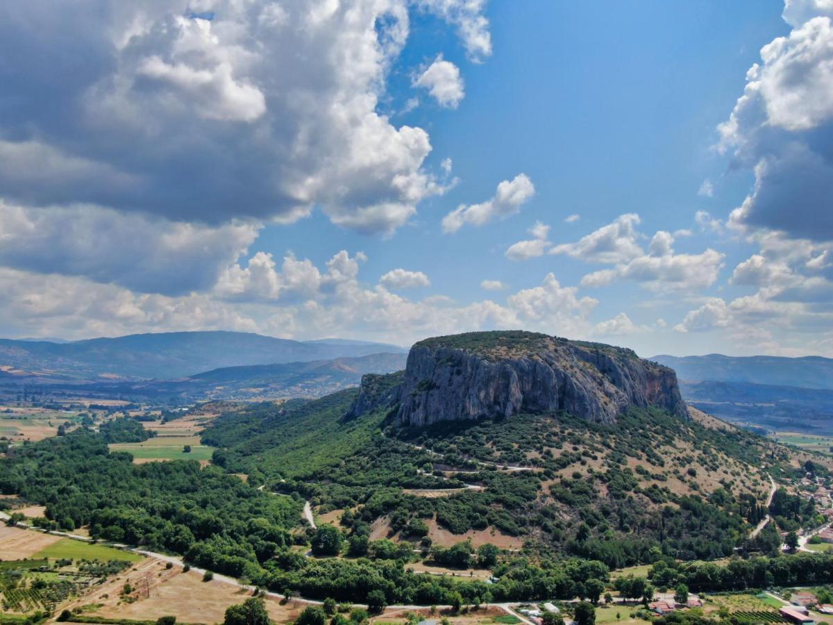 Spilaio At Meteora Hotel Kalambaka Exterior photo